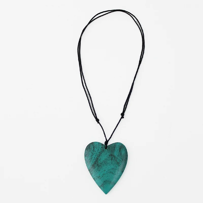 Limited - Time Offer Cocktail Ring Turquoise Gabi Heart Wood Necklace
