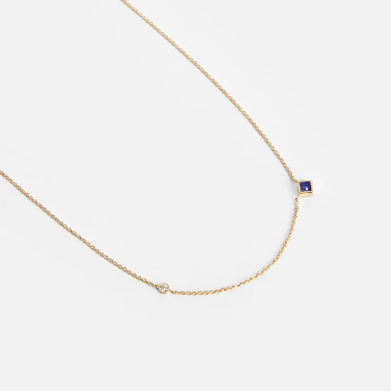 Season - End Clearance Gold Bangle Isu Necklace
