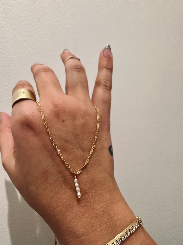 Clearance Sale, Steal Great Bargains Infinity Ring JIN NECKLACE