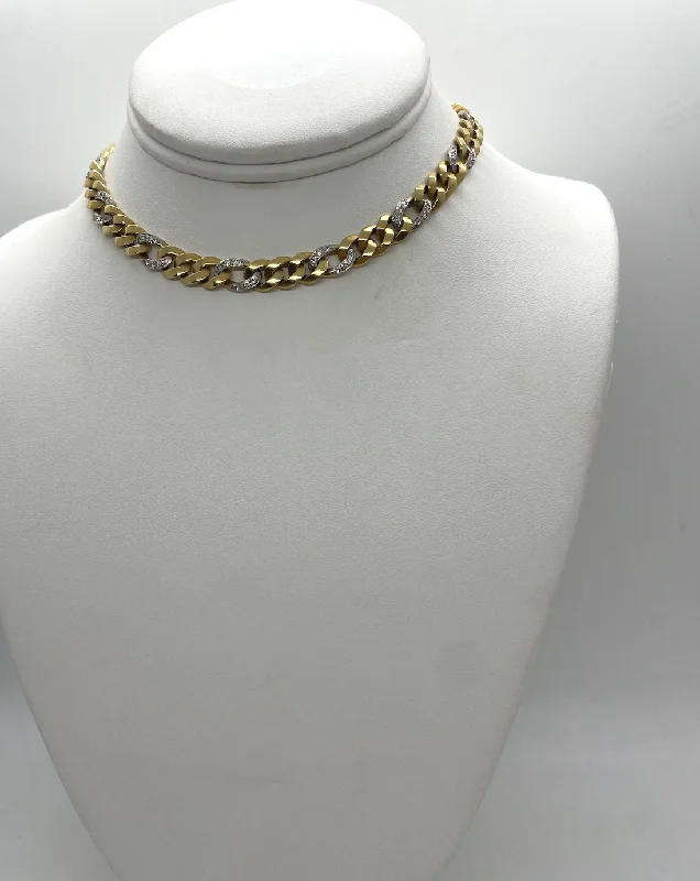 Black Friday - Style Deals All Week Long Choker Necklace Cuban Chain Necklace with Pave Diamonds Black Friday - Style Deals All Week Long Choker Necklace Cuban Chain Necklace with Pave Diamonds