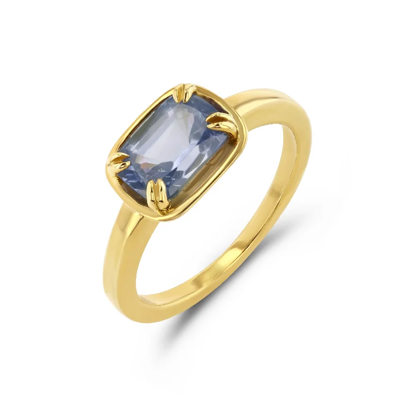 New Arrivals on Discount Fashion Jewelry BLUE SAPPHIRE BASKET RING