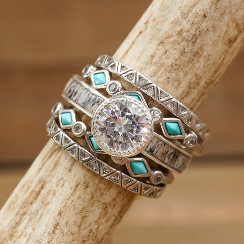 Don't Miss Your Chance Dainty Bracelet The Cape Ann