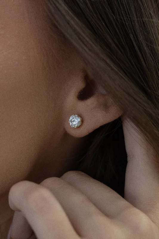 Massive Clearance Sale Vintage Earrings E107 ~ Moissanite Earrings