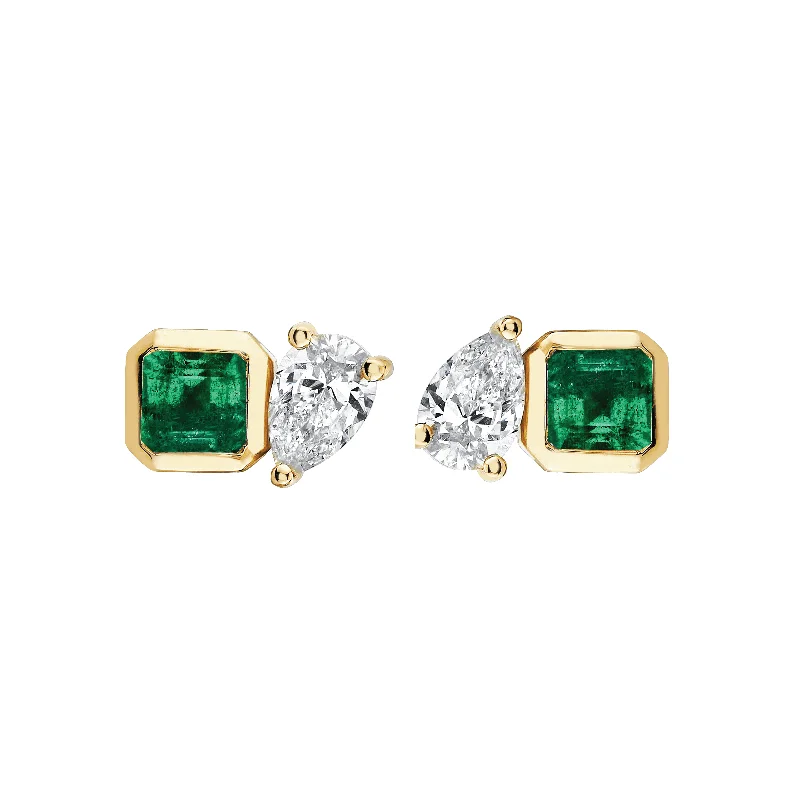 Exclusive Offers for Our Valued Customers Gold Hoop Earrings Lovers Duet Emerald & Diamond Studs Exclusive Offers for Our Valued Customers Gold Hoop Earrings Lovers Duet Emerald & Diamond Studs