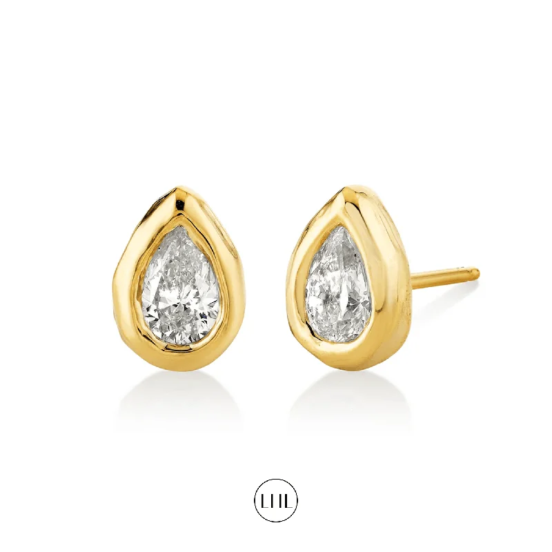 New Arrivals on Discount Handmade Chain River Water Drop Diamond Stud