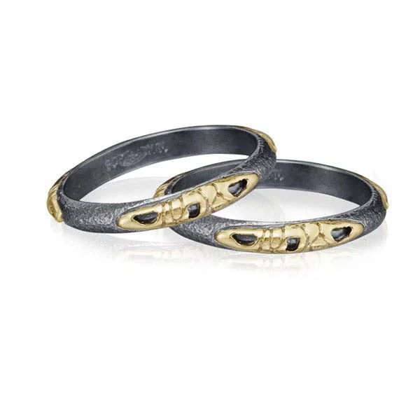 Exclusive Members - Only Sale Huggie Earrings Arabesque Pebbles Band