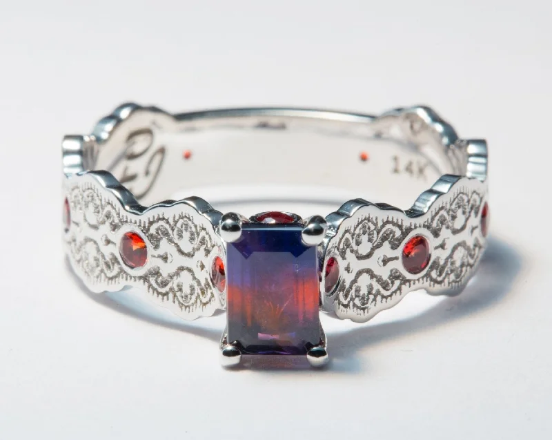 Exclusive Offers for Our Valued Customers Unique Earrings 0.78 ct Bi-color Sapphire Engagement Ring in a 14K White Gold Lace Setting - Size 6.5 Exclusive Offers for Our Valued Customers Unique Earrings 0.78 ct Bi-color Sapphire Engagement Ring in a 14K White Gold Lace Setting - Size 6.5