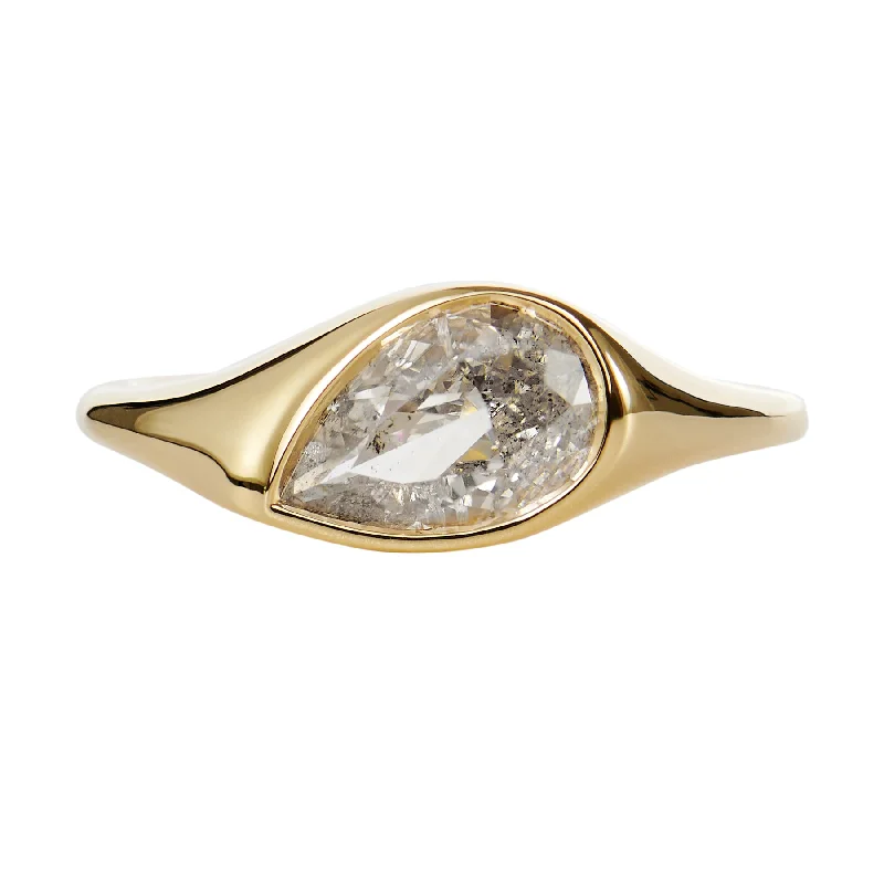 Black Friday - Style Deals All Week Long Chic Necklace Elation OOAK Salt & Pepper Pear Cut Diamond Signet Ring Black Friday - Style Deals All Week Long Chic Necklace Elation OOAK Salt & Pepper Pear Cut Diamond Signet Ring