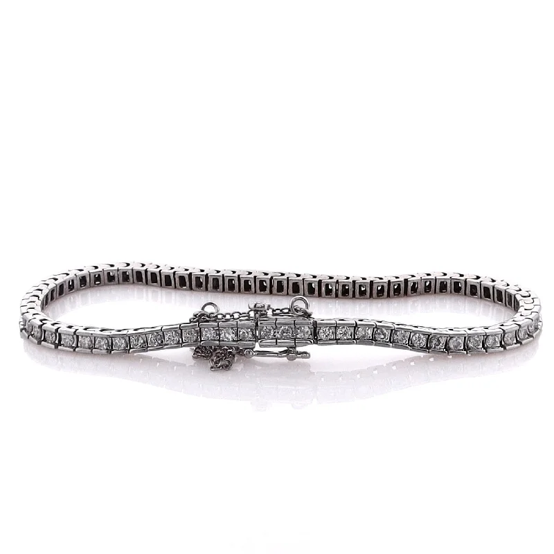 Flash Sale Silver Choker Estate 14 Karat White Gold Diamond Tennis Bracelet