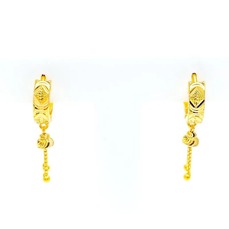 Season - End Clearance Dainty Bracelet Imperial Glowing Textured 22k Gold Earrings