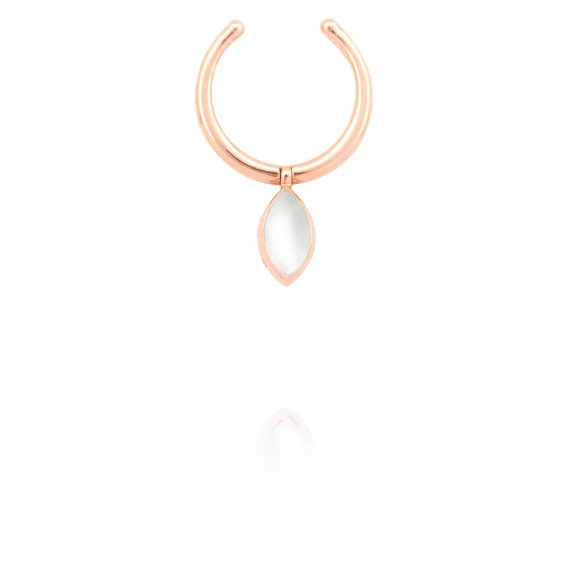 Shop Now, Save Big Bucks Classic Diamond Ring Grand Swinging 18K Rosegold Ear Cuff w. Malachite & Pearl Shop Now, Save Big Bucks Classic Diamond Ring Grand Swinging 18K Rosegold Ear Cuff w. Malachite & Pearl