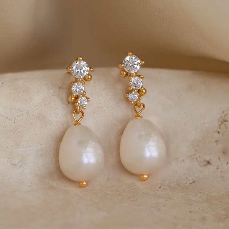 Clearance Sale, Steal Great Bargains Layered Necklace Millie Drop Earrings