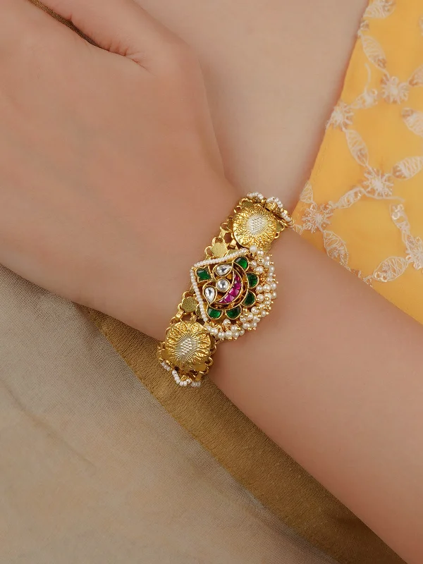 Huge Discounts, Unbeatable Offers Classic Diamond Ring Multicolor Gold Plated Mishr Bracelet - MR-BRAC106M Huge Discounts, Unbeatable Offers Classic Diamond Ring Multicolor Gold Plated Mishr Bracelet - MR-BRAC106M