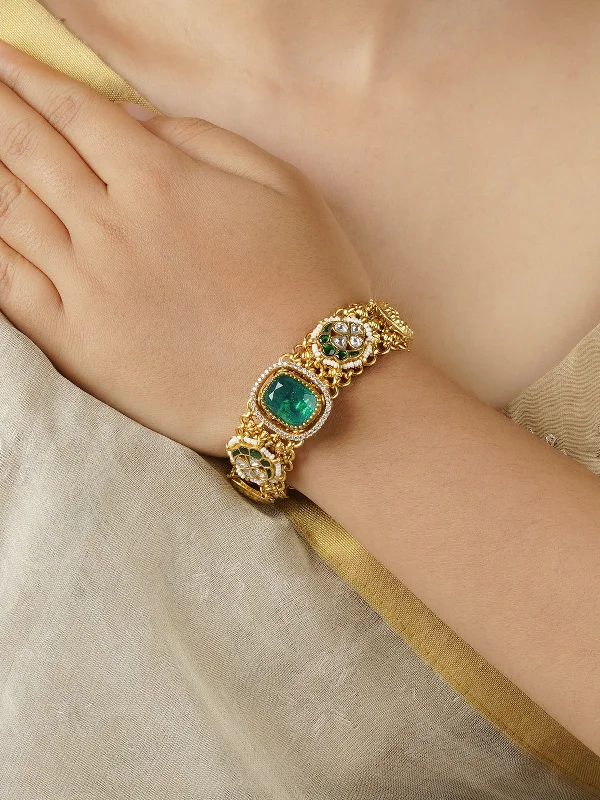 Flash Sale, Grab the Deals Fast Minimalist Necklace Green Color Gold Plated Mishr Bracelet - MR-BRAC156GR Flash Sale, Grab the Deals Fast Minimalist Necklace Green Color Gold Plated Mishr Bracelet - MR-BRAC156GR