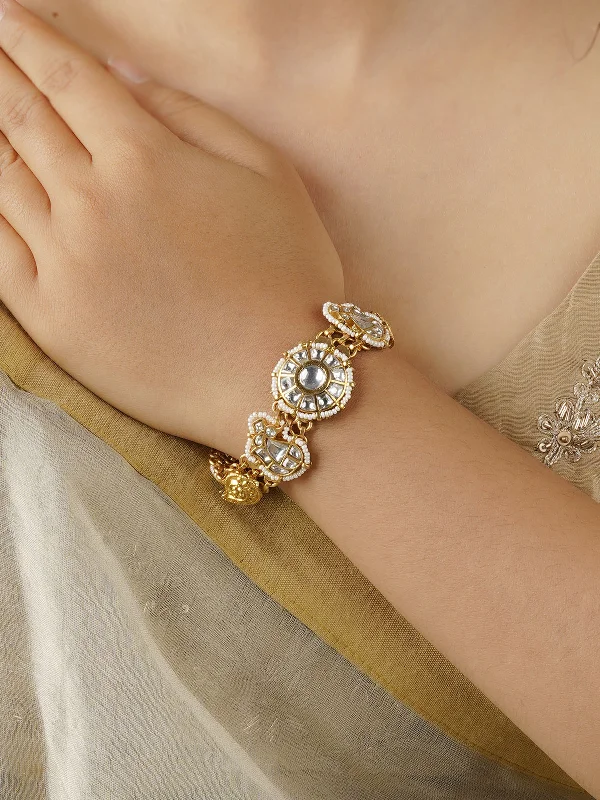 Clearance Sale, Steal Great Bargains Custom Necklace White Color Gold Plated Mishr Bracelet - MR-BRAC158 Clearance Sale, Steal Great Bargains Custom Necklace White Color Gold Plated Mishr Bracelet - MR-BRAC158