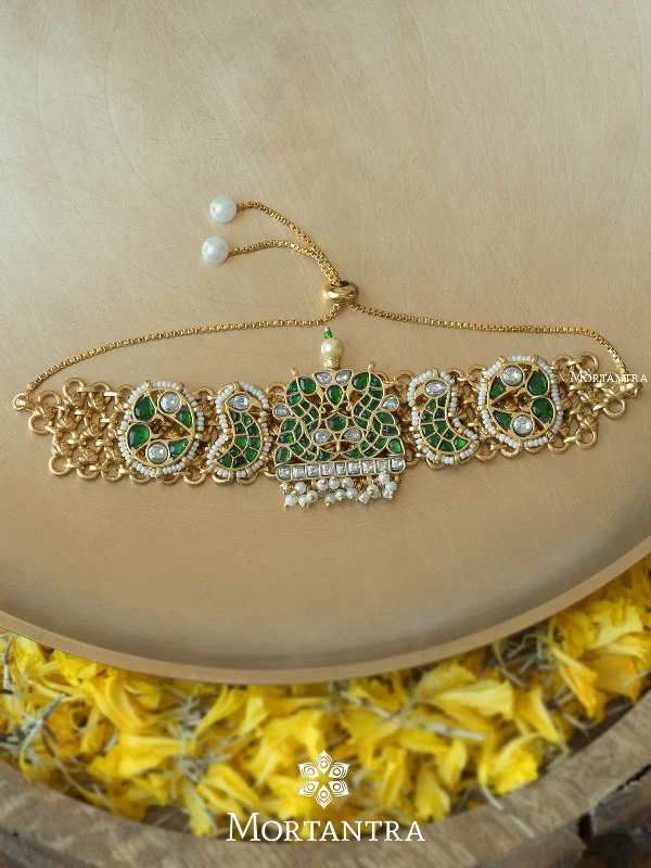 New Arrivals on Discount Dainty Necklace Green Color Gold Plated Mishr Bracelet - MR-BRAC33WGR New Arrivals on Discount Dainty Necklace Green Color Gold Plated Mishr Bracelet - MR-BRAC33WGR