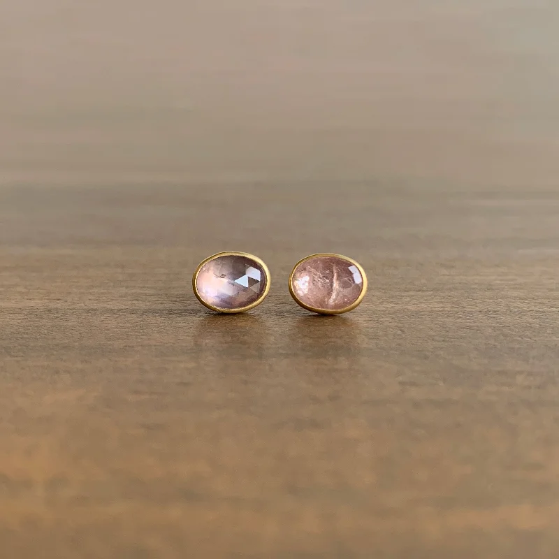 Clearance Sale Fashionable Earrings Oval Natural Pale Pink Umba Sapphire Stud Earrings Clearance Sale Fashionable Earrings Oval Natural Pale Pink Umba Sapphire Stud Earrings