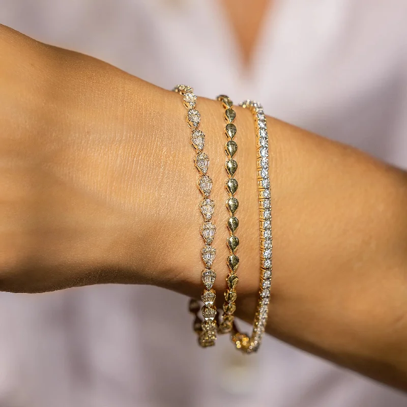 Buy More, Save More Rose Gold Ring Pavé Pear Diamond Bracelet