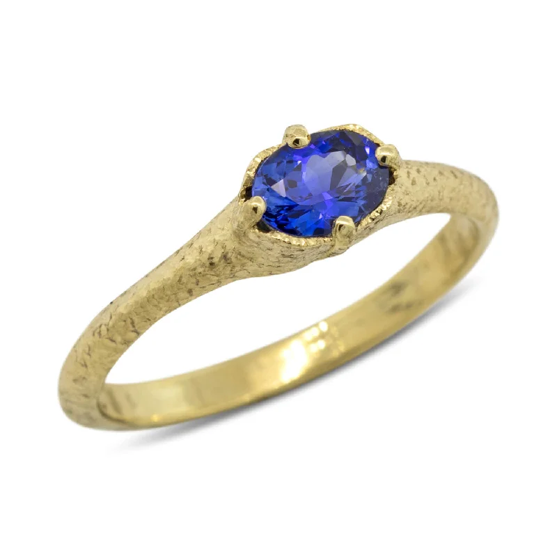 Exclusive Offers for Our Valued Customers Personalized Necklace Sapphire Signet Ring in 18k gold Exclusive Offers for Our Valued Customers Personalized Necklace Sapphire Signet Ring in 18k gold