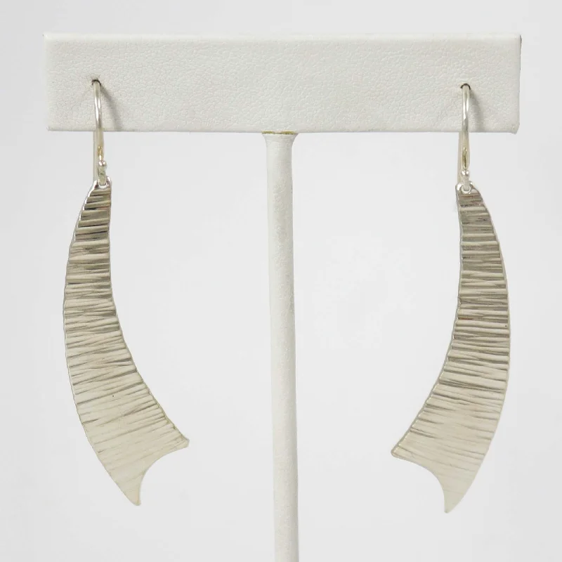 Limited Time, Unlimited Deals Round Cut Ring Silver Earrings