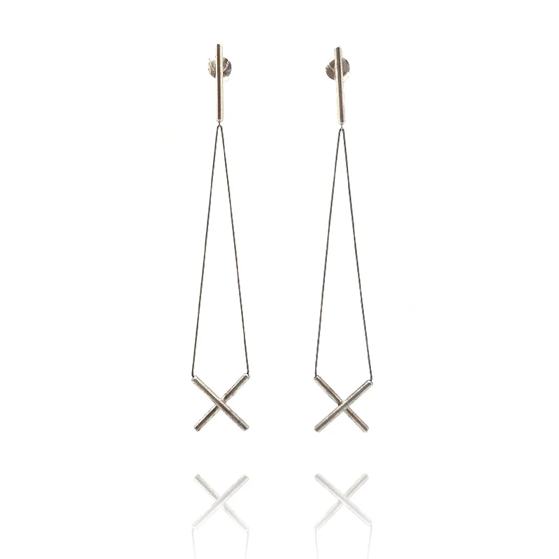 Flash Sale, Grab the Deals Fast Crystal Bracelet X Swing Drop Earrings - Silver