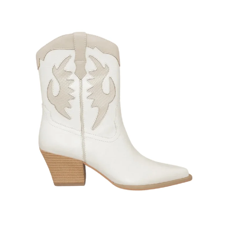 Sporty Casual Shoes Houston in White