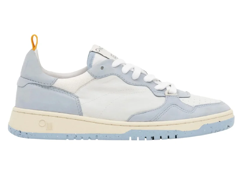 Outdoor Running Shoes Oncept: Phoenix in Blue Vapor